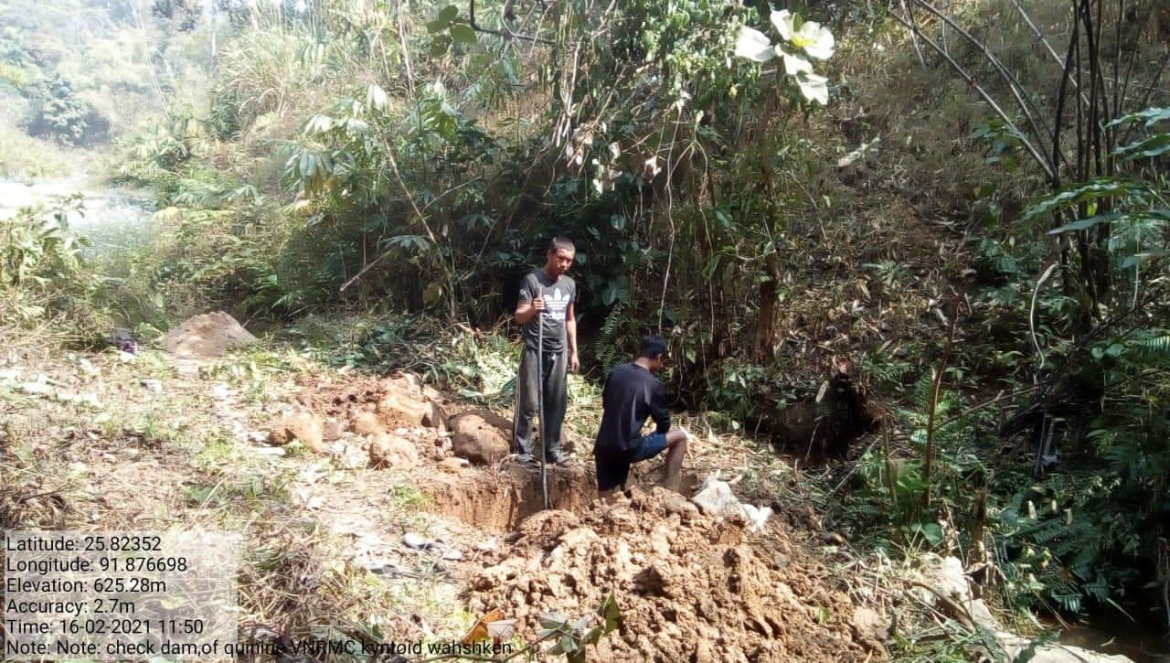 C:\Users\Lavinia Pde\Pictures\Camera Roll\IMG-20220713-WA0025.jpg